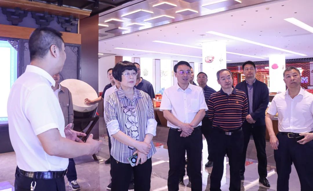 邵阳市政协调研组赴邵东开展专题调研(图1)