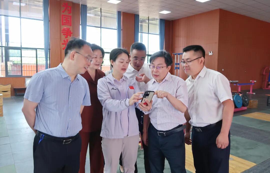 赖明勇在邵阳调研：推进体教融合、文旅融合，走出邵阳特色融合新路子(图2)