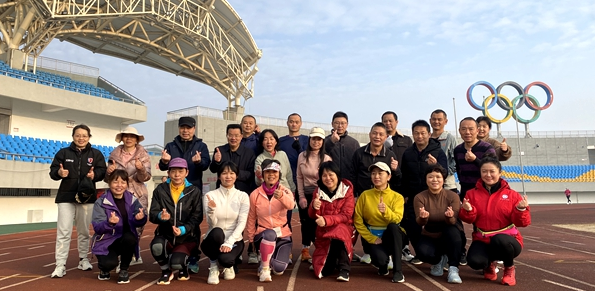 邵阳：“委员陪你去慢跑”公益约跑，新春开工跑出精气神(图1)