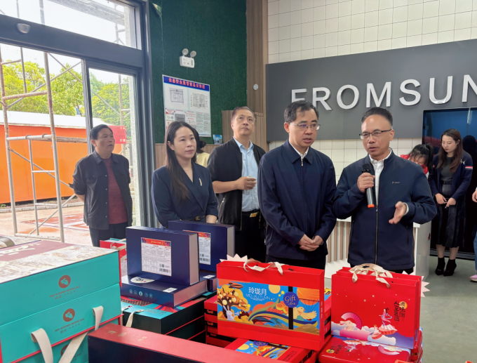 邵阳市政协开展“绿绘新篇 振兴乡村”委员视察(图1)