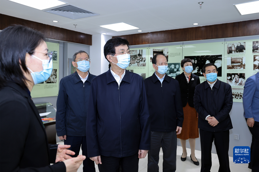 王沪宁走访各民主党派中央和全国工商联